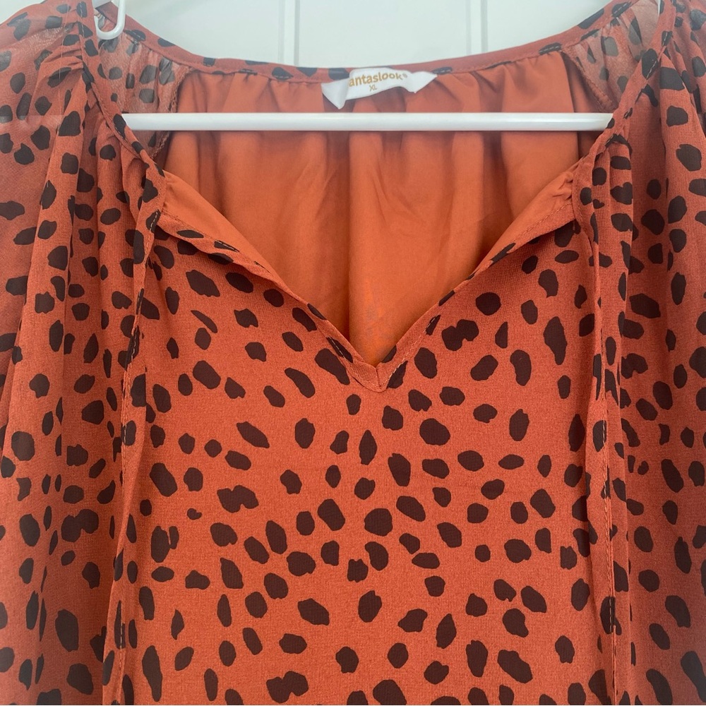 Fantaslook Women's Deep Orange and Brown Pattern Short Sleeve Top Size XL - Picture 2 of 8